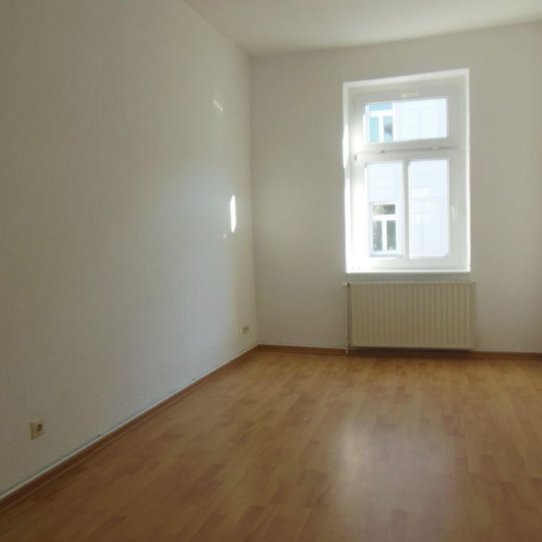 RUHIG UND GRÜN! Toll geschnittene 3-Raum Whg. Bad mit Fenster! - Photo 1