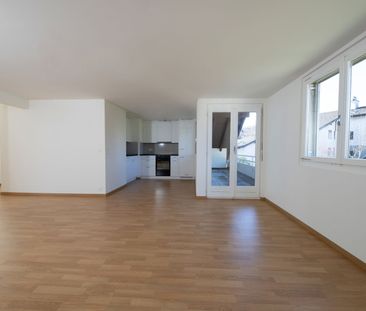 2.5 Zimmer, 63 m², 4. Stock - Photo 1