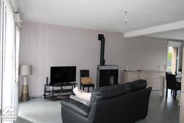 A Saisir à compter du 11 janvier 2026 : Beau Pavillon individuel récent de 121 m² comprenant au... - Photo 1