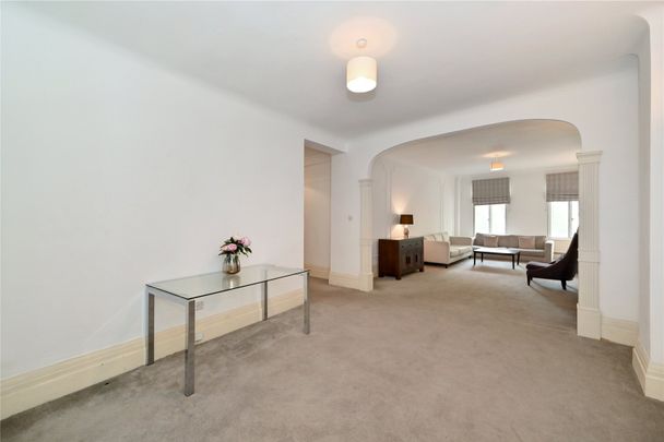 Strathmore Court, St John’s Wood - Photo 1