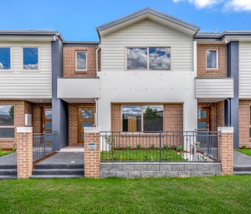 Walk to Oran Park Podium - Photo 6