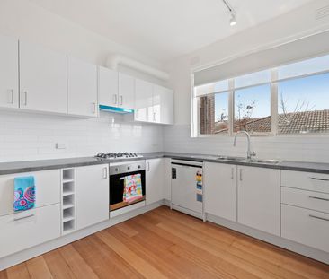2/328 Mont Albert Road, Mont Albert VIC 3127 - Apartment For Rent |... - Photo 4