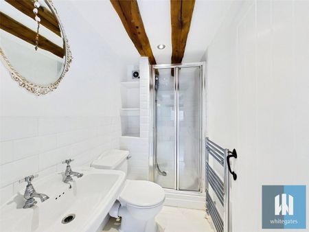 Manor Farm, Main Street, Pontefract, WF9 - Photo 5