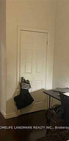 UTILITIES INCLD 2 BEDS ENSUITE LAUNDRY - Photo 1