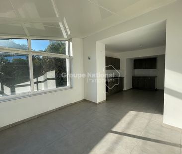 Location Appartement 3 pièces 67m² - Photo 3