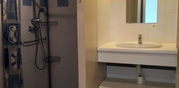 Location Appartement 3 pièces 62m² DOMPIERRE SUR MER 17139 - Photo 2