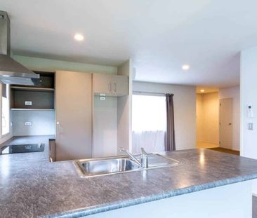 Tuakau Bargain Beauty - Ready Now! - Photo 4