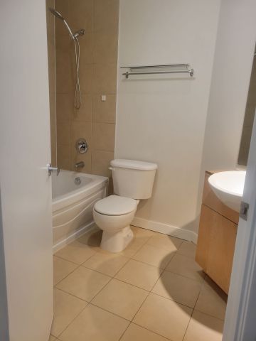 For Lease - 361 Front Street Unit# 106, Toronto, Ontario - Photo 3