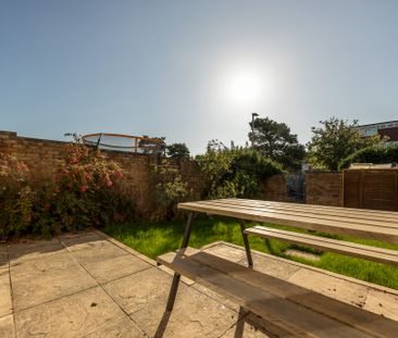 OX Living is proud to present this high-quality 6-bedroom co-living... - Photo 6