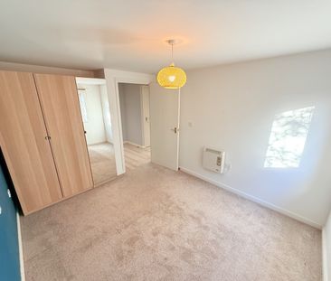 2 Bed Flat, Hill View House, BS15 - Photo 3