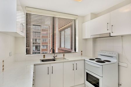 North Facing Balcony, City Views plus Parking - Photo 4