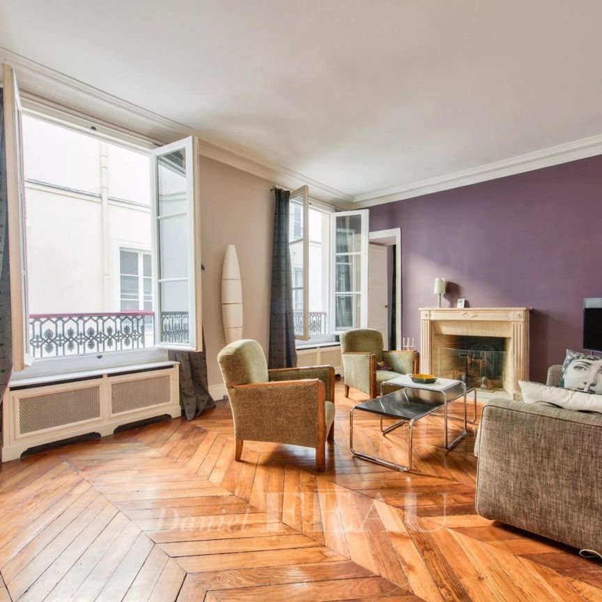 Tout savoir sur cet appartement dans le quartier Saint Thomas d'Aquin, à Paris 7ème - Photo 1