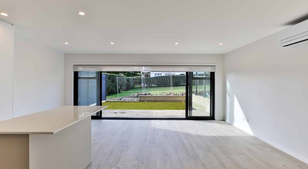 MODERN TOWNHOUSE - AVONDALE - Photo 1