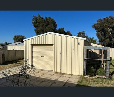 43 Abraham Street, Karloo, WA 6530 - Photo 3