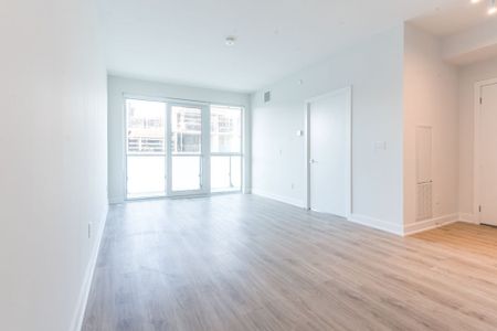 For Lease - 4130 Parkside Village Drive Unit# 622, Mississauga, Ontario - Photo 4