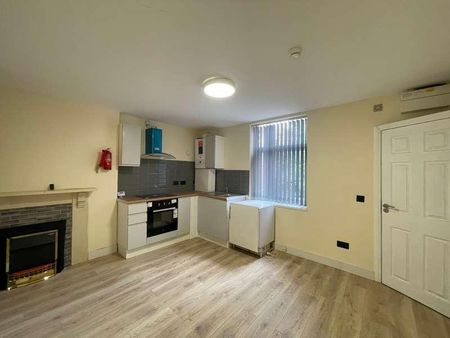 Gravelly Hill, Birmingham, B23 - Photo 2