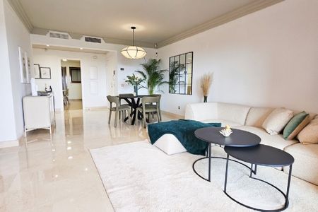 2 Bedroom Apartment For Rent in Benahavís, Málaga - Foto 2