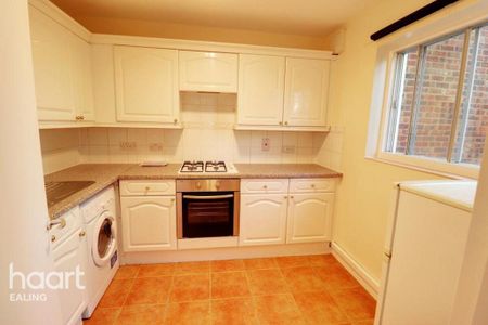 Studio to rent - Photo 3