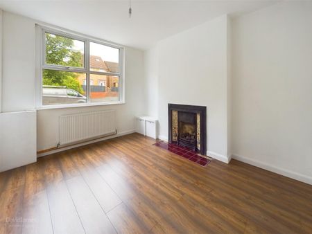 2 bedroom Terraced House to rent - Photo 4