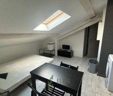 Location Appartement 1 pièce 14m² ROANNE 42300 - Photo 3