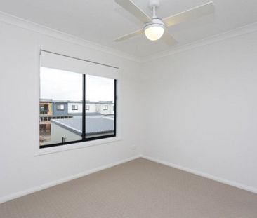 Exceptional Terrace Home Living in Mango Hill! - Photo 2