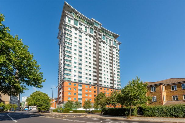 The Perspective Building, 100 Westminster Bridge Road, Waterloo, SE1 7XA - Photo 1