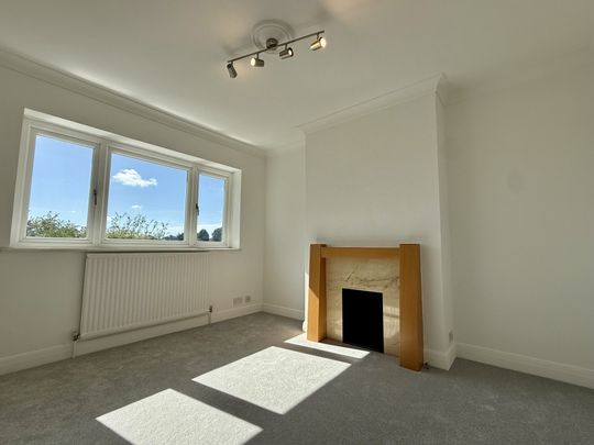 Orchard Way, Bognor Regis - Photo 1