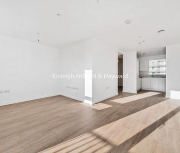 2 bedroom flat to rent - Photo 3