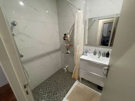 Location Appartement 2 pièces 53m² - Photo 5
