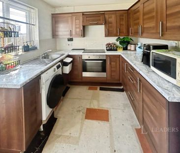 2 bedroom semi-detached house to rent - Photo 5