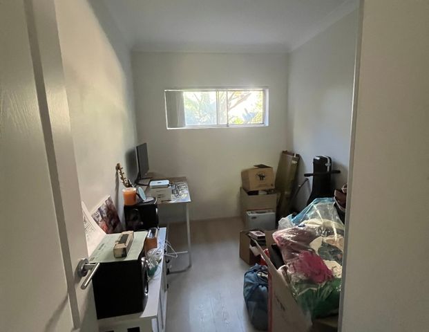 Homebush West - Photo 1