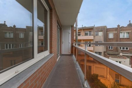 Appartement te huur - Photo 2