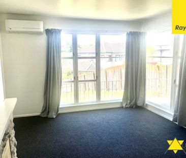 Renovated 3-Bedroom Lynfield Bungalow - Pet Friendly & Prime Location - Photo 6