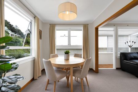 2 bedroom unit close to town - Photo 4