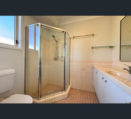 6 Windmill Close, Seven Hills, NSW 2147 - Photo 4
