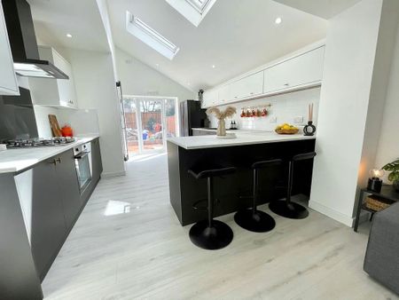 Northfield Road, Lower Stoke - Photo 5