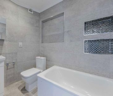 1 bedroom terraced house to rent - Photo 4