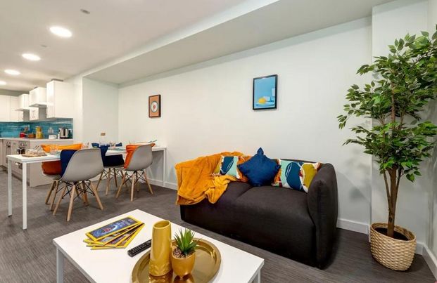 1 bedroom private hall to rent - Photo 1