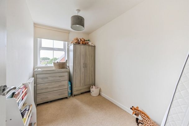 Ashton Close - Photo 1