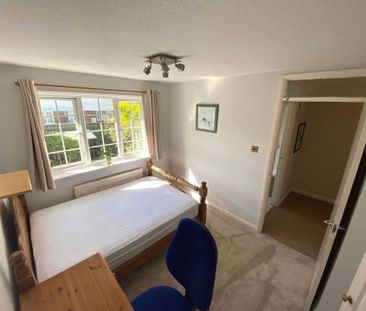 Broadacres, Guildford - Photo 6