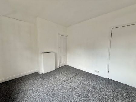 3 Bed Semi-Detached House, Stonesby Avenue, LE2 - Photo 5