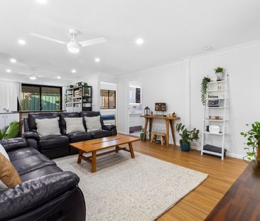 54A Toongabbie Road, Toongabbie NSW 2146 - House For Rent | Domain - Photo 1