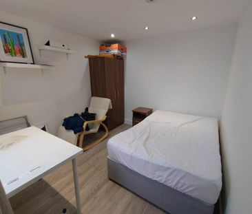 1 bedroom flat to rent - Photo 6