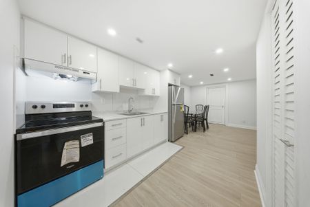 For Lease - 32 Forge Drive, Toronto, Ontario - Photo 4