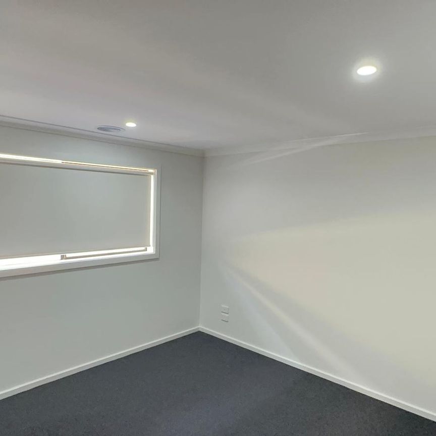 Modern Family Living in Winter Valley - Photo 1