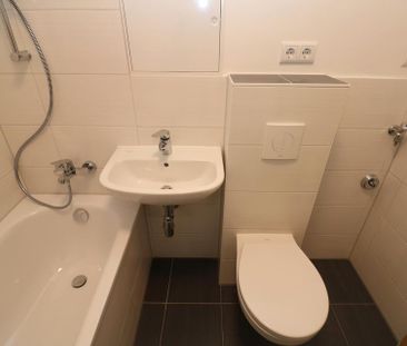 3...2...1...meins...tolle 3-RW mit Wanne u. Balkon!!! - Photo 1