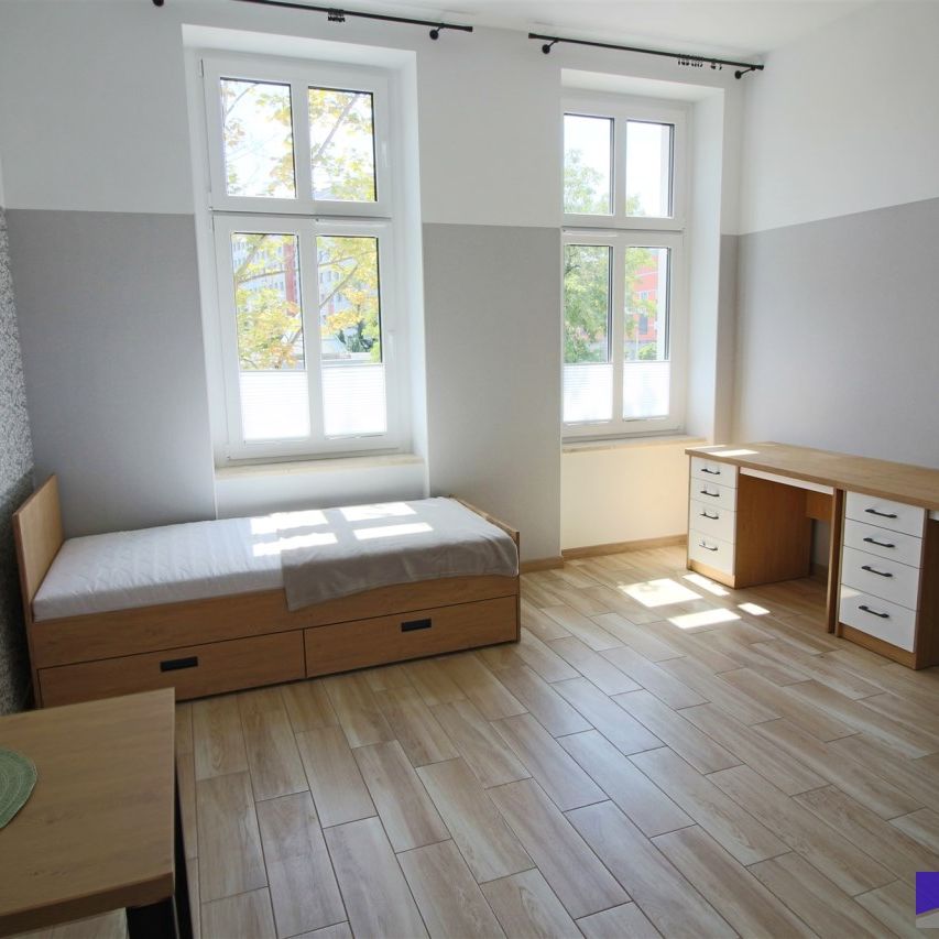 Wrocław, Śródmieście, Plac Grunwaldzki - Zdjęcie 1