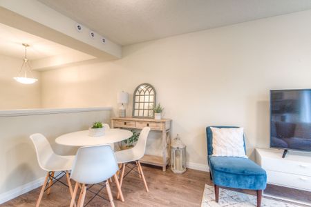 For Lease - 24 Morrison Road Unit# C10, Kitchener, Ontario - Photo 2