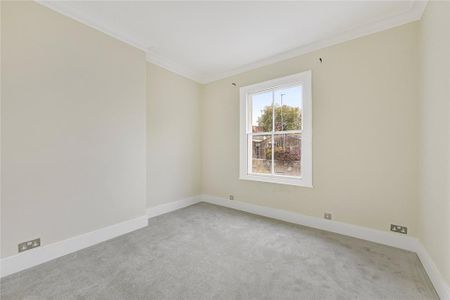 3 bedroom apartment to rent - Photo 4