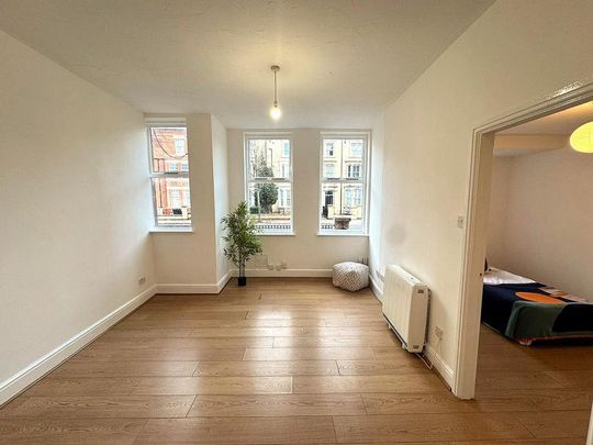 1 bedroom flat to rent - Photo 1